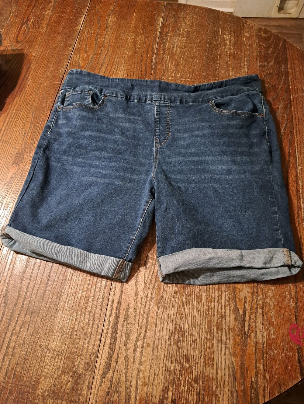 2X 20-22 Terra & Sky Slip On Denim Blue Jean Shorts W/ Cuffed Hem Pockets